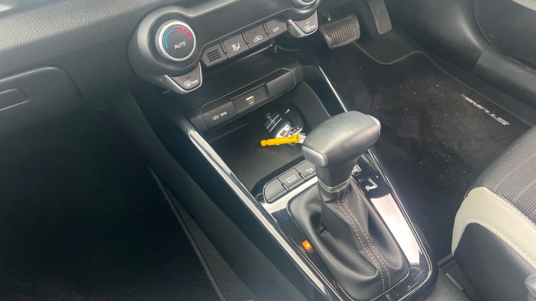 Kia Stonic 1.0T GDi 48V Connect 5dr DCT Petrol Estate